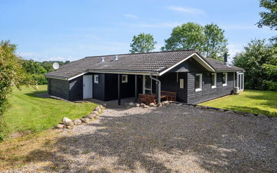 Peder - 950M from the Sea