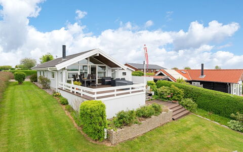 Heimeram - 150M from the Sea: Roof, House, Home, Cottage, Door, Siding, Deck, Porch, Plank, Hardwood
