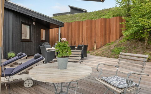 Florinda - 10M from the Sea: Blue, Shrub, Cottage, Groundcover, Garden, Estate, Shade, Landscaping, Farmhouse, Eco Hotel