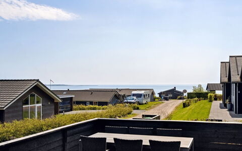Helina - 180M from the Sea: Blue, Shrub, Cottage, Groundcover, Garden, Estate, Shade, Landscaping, Farmhouse, Eco Hotel