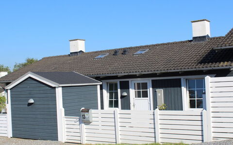 Marga - 400M from the Sea: Roof, House, Home, Cottage, Door, Siding, Deck, Porch, Plank, Hardwood