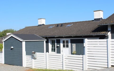 Marga - 400M from the Sea: Roof, House, Home, Cottage, Door, Siding, Deck, Porch, Plank, Hardwood