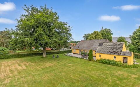 Ilsa - 9.8Km from the Sea: Grass, Green, House, Shrub, Landscape, Cottage, Roof, Home, Rural Area