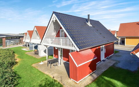 Uffe - 100M to the Fjord: Building, House, Window, Home, Roof, Residential Area, Shrub, Cottage, Land Lot