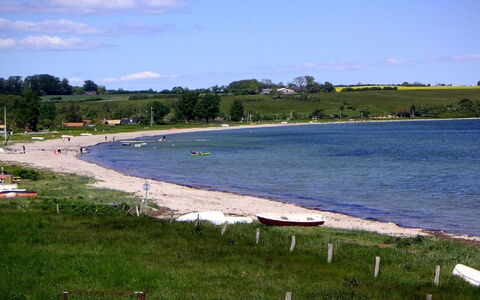 Sigbritt - 100M from the Sea: Roof, Home, Cottage, Siding, Shade, Farmhouse, Estate, Driveway, Garden Buildings, Yard