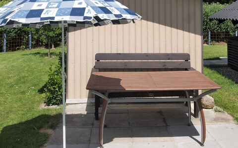 Hortensia - 350M from the Sea: Furniture, Interior Design, Flooring, Wood, Floor, Ceiling, Wood Flooring, Chair, Table, Lighting