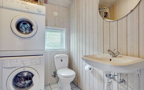 Guldborg - 400M to the Fjord: Flooring, Plumbing Fixture, Floor, Interior Design, Ceiling, Washing Machine, Bathroom, Toilet, Room, Plumbing