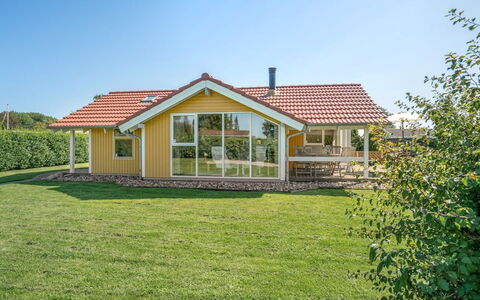 Susse - 400M to the Fjord: Building, House, Window, Home, Roof, Residential Area, Shrub, Cottage, Land Lot