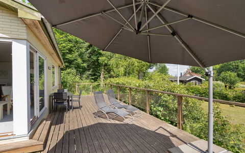 Engelke - 150M from the Sea: Residential Area, Roof, Suburb, Driveway, Estate, Chimney
