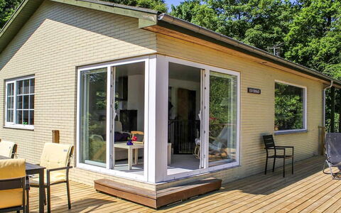 Engelke - 150M from the Sea: Residential Area, Roof, Suburb, Driveway, Estate, Chimney