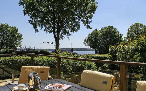 Engelke - 150M from the Sea: Residential Area, Roof, Suburb, Driveway, Estate, Chimney