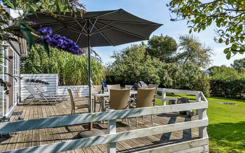 Leandra - 600M from the Sea: Residential Area, Roof, Suburb, Driveway, Estate, Chimney