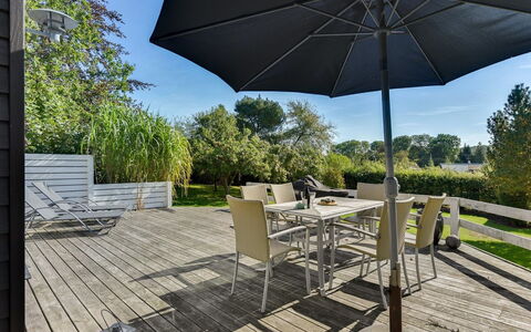 Leandra - 600M from the Sea: Residential Area, Roof, Suburb, Driveway, Estate, Chimney
