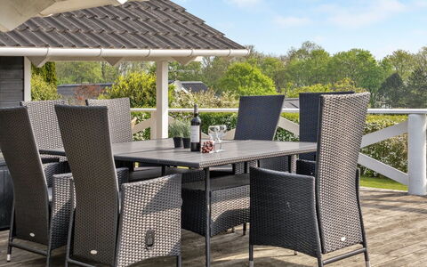 Annvy - 200M from the Sea: Furniture, Interior Design, Flooring, Wood, Floor, Ceiling, Wood Flooring, Chair, Table, Lighting