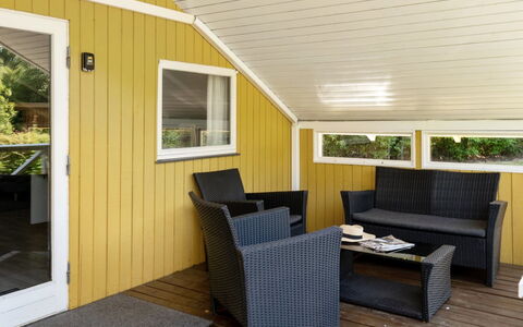 Hannelise - 30Km from the Sea: Wood, Flooring, Floor, Interior Design, Wood Stain, Furniture, Door, Hardwood, Ceiling, Cottage