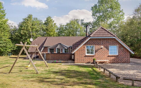 Friederk - 12Km from the Sea: House, Roof, Cottage, Home, Lawn, Farmhouse, Yard, Estate, Garden, Backyard