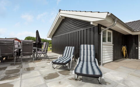 Harth - 700M to the Fjord: House, Home, Roof, Cottage, Estate, Landscaping, Garden Buildings, Siding, Farmhouse