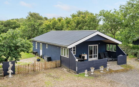 Landeline - 200M to the Fjord: Roof, House, Home, Cottage, Door, Siding, Estate, Lawn, Yard, Porch