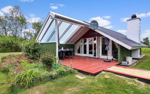Sebiorn - 300M to the Fjord: Roof, Home, House, Cottage, Land Lot, Garden, Siding, Estate, Farmhouse, Porch