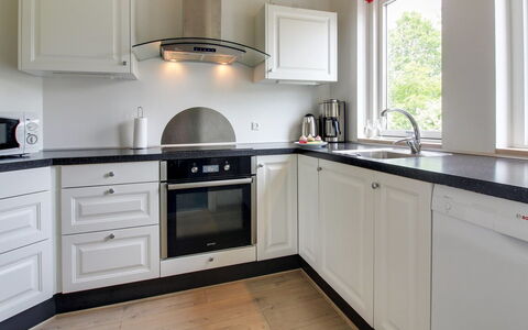 Jannic - 300M to the Fjord: Kitchen, Countertop, Interior Design, Flooring, Cabinetry, Wood, Kitchen Appliance, Major Appliance, Floor, Home
