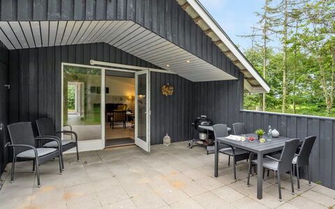 Ottilie - 350M to the Fjord: Wood, Wood Stain, Plank, Hardwood, Cottage, Deck, Siding, Shade, Wood Flooring, Garden Buildings