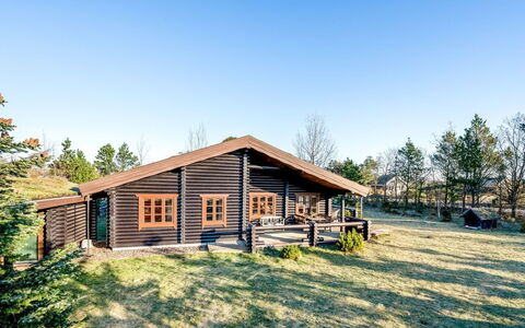 Rajka - 300M to the Fjord: Cottage, Shed, Hut, Farmhouse, Prairie, Shack, Barn, Log Cabin, Garden Buildings