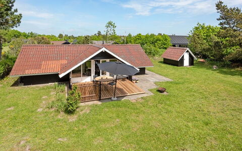 Cornelia - 100M to the Fjord: Wood, Roof, Architecture, Home, House, Cottage, Siding, Hardwood, Slope, Estate