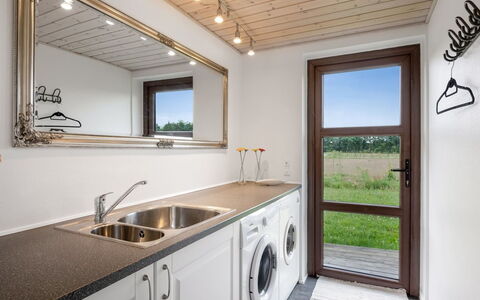 Silvia - 300M to the Fjord: Roof, Shed, Cottage, Garden Buildings, Siding, Hardwood