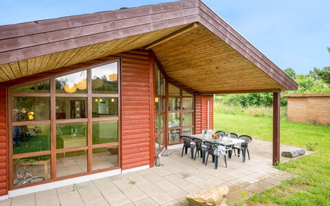 Silvia - 300M to the Fjord: Roof, Shed, Cottage, Garden Buildings, Siding, Hardwood