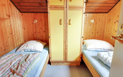 Ingwin - 250M to the Fjord: Bed, Wood, Bunk Bed, Bedroom, Flooring, Floor, Interior Design, Furniture, Room, Ceiling