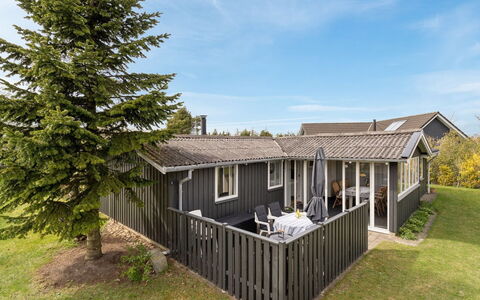 Hope - 350M to the Fjord: House, Roof, Home, Cottage, Shed, Garden Buildings, Siding, Yard, Log Cabin, Hut