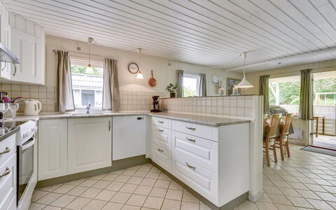 Elizabeth - 400M to the Fjord: Flooring, Wood, Floor, Ceiling, Interior Design, Cabinetry, Kitchen, Home, Countertop, Furniture