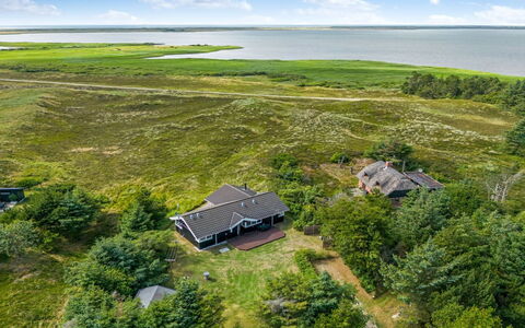 Leona - 250M to the Fjord: Residential Area, Roof, Suburb, Driveway, Estate, Chimney