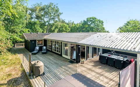 Epke - 250M from the Sea: Home, Cottage, Porch, Siding, Farmhouse, Outdoor Structure