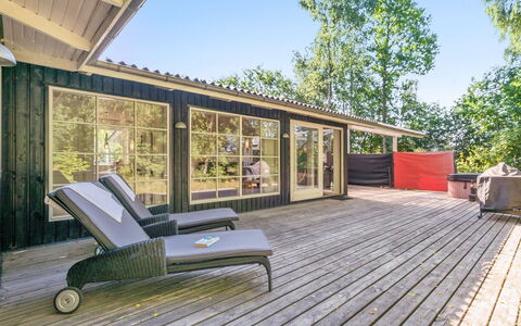 Epke - 250M from the Sea: Home, Cottage, Porch, Siding, Farmhouse, Outdoor Structure