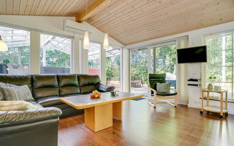 Epke - 250M from the Sea: Home, Cottage, Porch, Siding, Farmhouse, Outdoor Structure