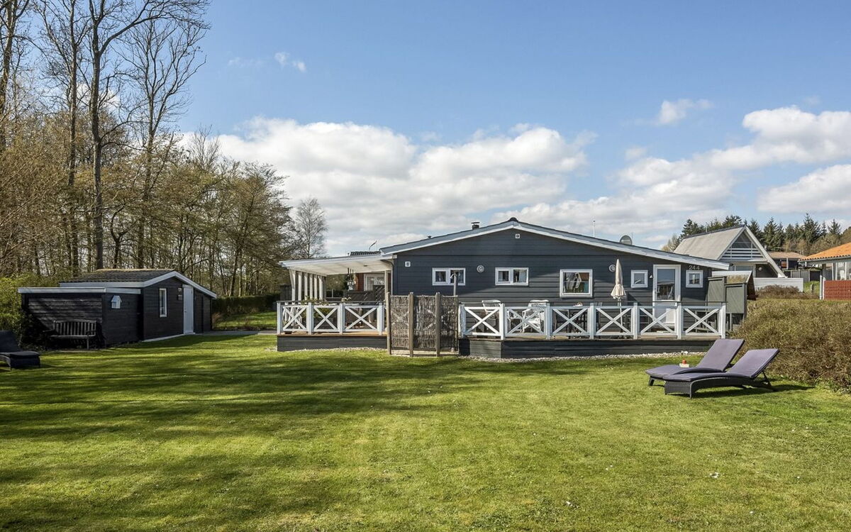 wilman - 300m From The Sea
