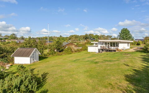 Tomine - 500M to the Fjord: Architecture, Roof, Home, Composite Material, Daylighting, Siding, Driveway