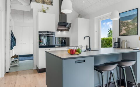 Elso - 600M to the Fjord: Kitchen, Countertop, Furniture, Kitchen Appliance, Interior Design, Flooring, Cabinetry, Major Appliance, Floor, Ceiling