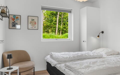Elso - 600M to the Fjord: Interior Design, Bed, Bedroom, Wall, Wood, Furniture, Ceiling, Bedding, Bed Sheet, Floor