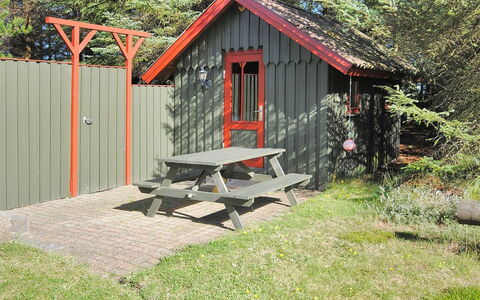 Neven - 900M from the Sea: Wood, Wood Stain, Plank, Hardwood, Cottage, Deck, Siding, Shade, Wood Flooring, Garden Buildings