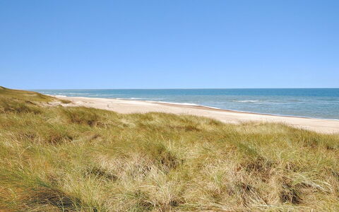 Neven - 900M from the Sea: Wood, Wood Stain, Plank, Hardwood, Cottage, Deck, Siding, Shade, Wood Flooring, Garden Buildings