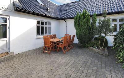 Sophia - 8Km from the Sea