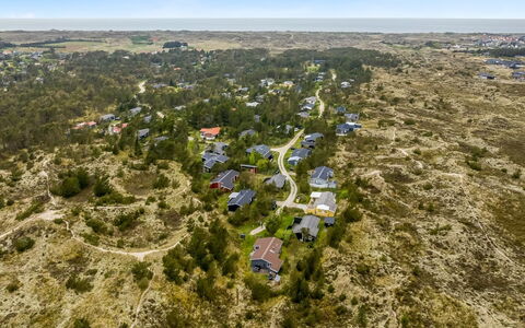 Gundina - 2Km from the Sea: Cottage, Shed, Hut, Farmhouse, Prairie, Shack, Barn, Log Cabin, Garden Buildings