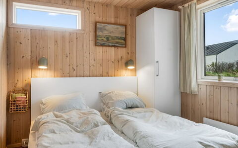 Tecumseh - 150M from the Sea: Wood, Bedroom, Flooring, Floor, Bed, Interior Design, Ceiling, Bed Sheet, Bedding, Home