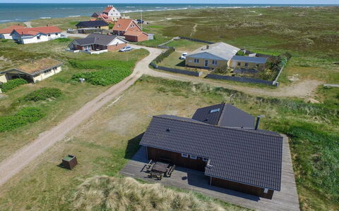 Tecumseh - 150M from the Sea: House, Roof, Home, Cottage, Land Lot, Plain, Rural Area, Village, Hut, Estate