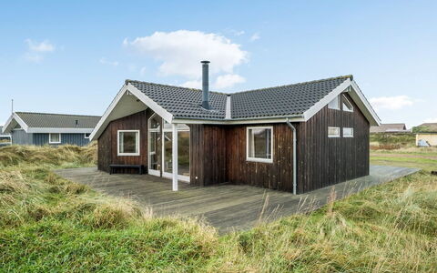 Tecumseh - 150M from the Sea: Roof, House, Cottage, Home, Rural Area, Siding, Hut, Shed, Garden Buildings, Village