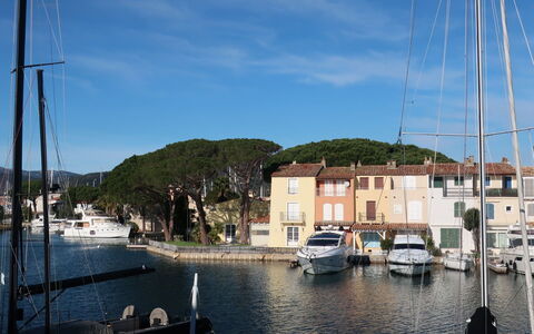 Les Voiliers: Water, Sky, Marina, Waterway, Boat, Harbor, Vehicle, Tree, Boating, Sea