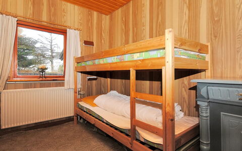 Palle - 2Km from the Sea: Wood, Flooring, Floor, Interior Design, Bedroom, Bed, Furniture, Room, Ceiling, Wood Stain
