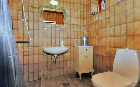 Palle - 2Km from the Sea: Plumbing Fixture, Bathroom, Flooring, Interior Design, Floor, Bathroom Sink, Tap, Sink, Plumbing, Tile